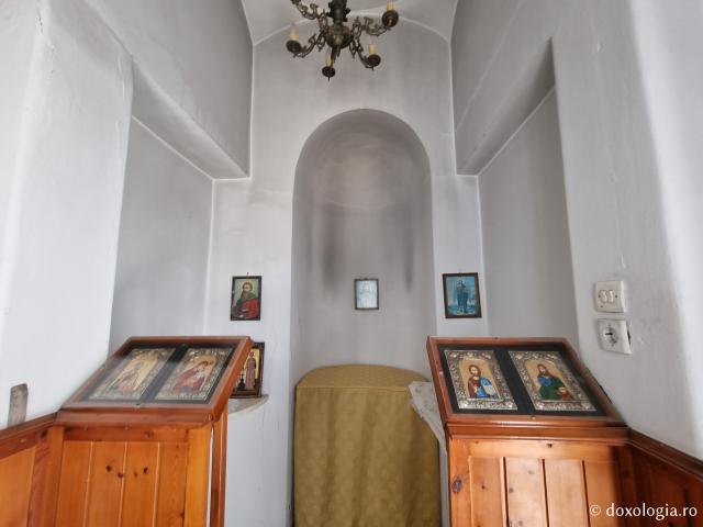 Biserica „Sfântul Pantelimon” din Vrontados, Insula Chios