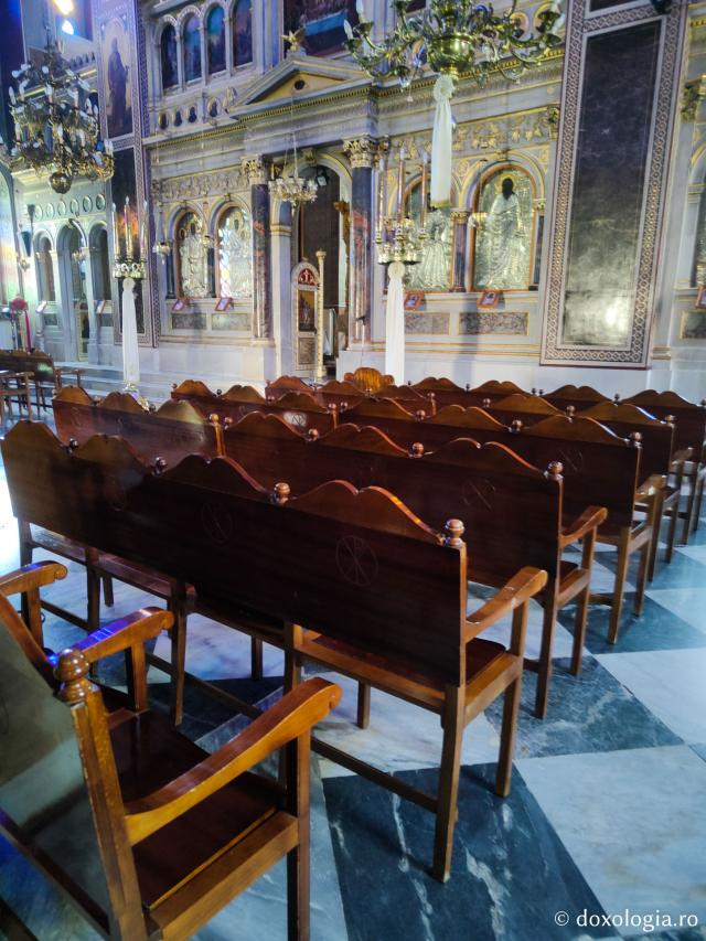 Catedrala Mitropolitană din Chios – locul unde a fost hirotonit diacon Sfântul Ierarh Nectarie