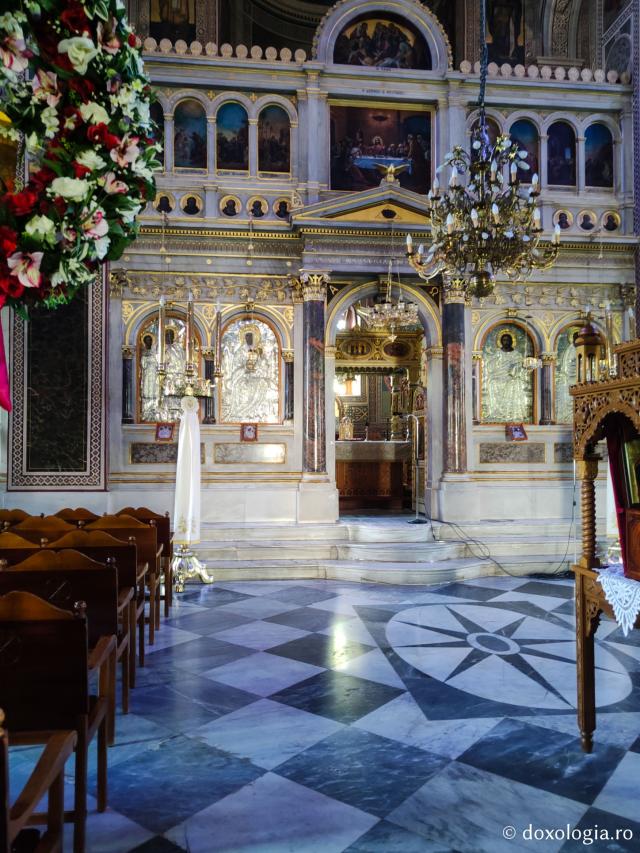 Catedrala Mitropolitană din Chios – locul unde a fost hirotonit diacon Sfântul Ierarh Nectarie
