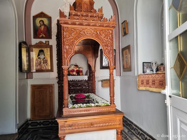 Mormântul Sfântului Macarie Notara, episcopul Corintului
