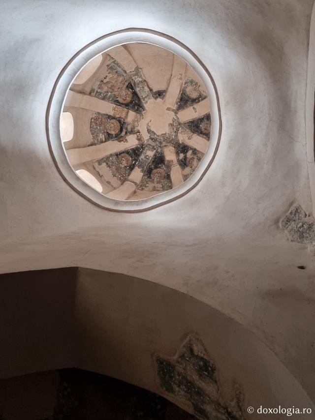Frumusețea mozaicurilor bizantine de la Mănăstirea Nea Moni din Chios
