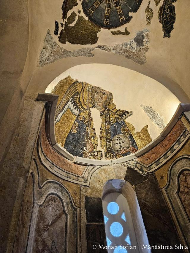 Frumusețea mozaicurilor bizantine de la Mănăstirea Nea Moni din Chios / Foto: Monah Sofian - Mănăstirea Sihla Frumusețea mozaicurilor bizantine de la Mănăstirea Nea Moni din Chios / Foto: Magda Buftea