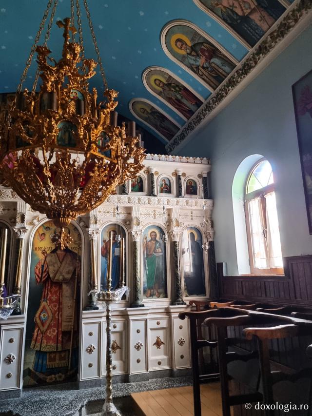 Paraclisul Mănăstirii „Sfinții Împărați Constantin și Elena” din Insula Chios
