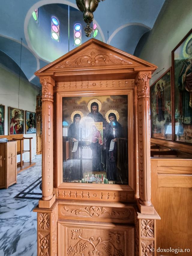 Paraclisul Mănăstirii „Sfinților Părinți” din Insula Chios, Grecia