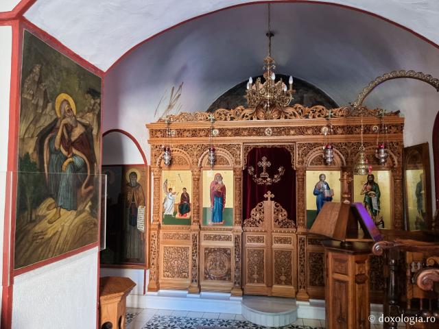 Paraclisul Bunei Vestiri de la Mănăstirea Sfântului Efrem cel Nou din Nea Makri