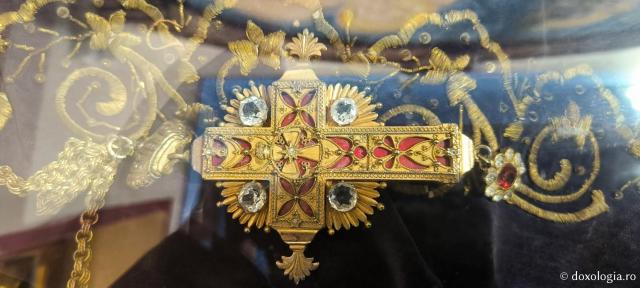 Moaștele Sfintei Cuvioase Gavrilia Papaiannis - Biserica „Panaghia Castelului” din Insula Leros, Grecia