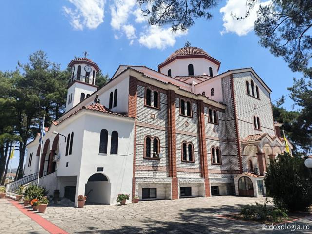 Pași de pelerin la Biserica „Sfânta Muceniță Achilina” din Zagliveri