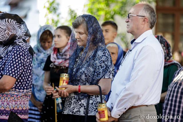 (Foto) Prohodul Maicii Domnului la Mănăstirea Văratec