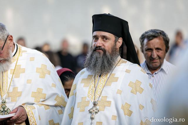 (Foto) Priveghere în cinstea Sfântului Cuvios Iosif la Mănăstirea Văratec