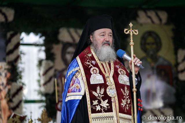 (Foto) Priveghere în cinstea Sfântului Cuvios Iosif la Mănăstirea Văratec