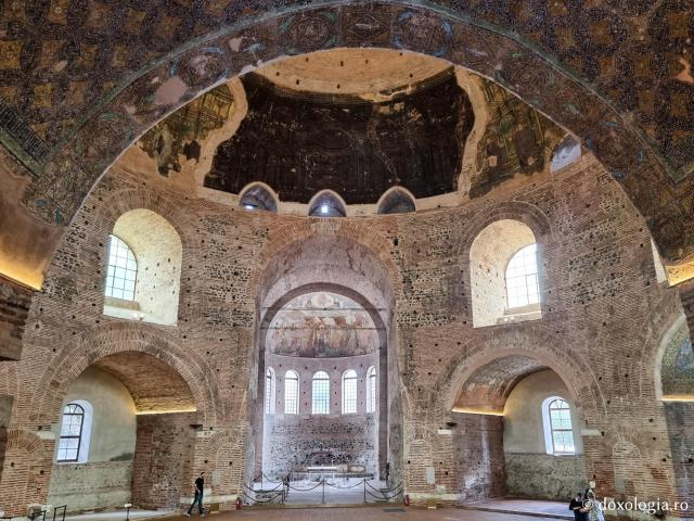 Pași de pelerin la Biserica Rotonda din Tesalonic