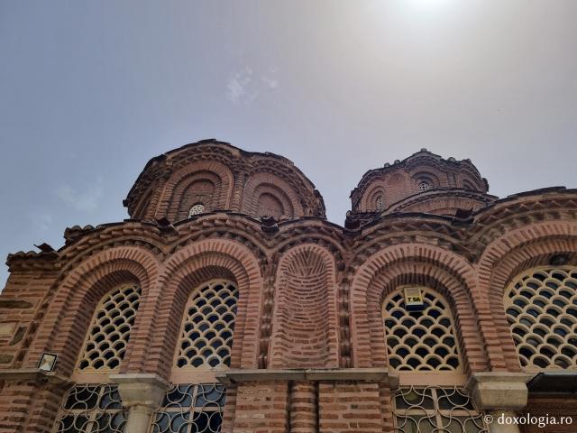 Pași de pelerin la Biserica „Sfânta Ecaterina” din Tesalonic