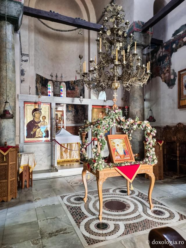 Pași de pelerin la Biserica „Sfânta Ecaterina” din Tesalonic