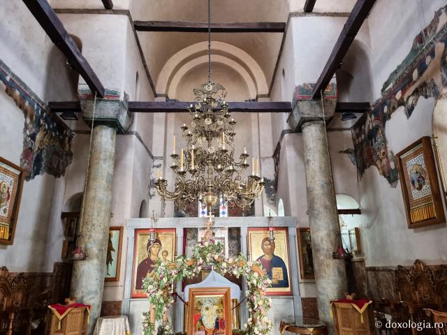 Pași de pelerin la Biserica „Sfânta Ecaterina” din Tesalonic