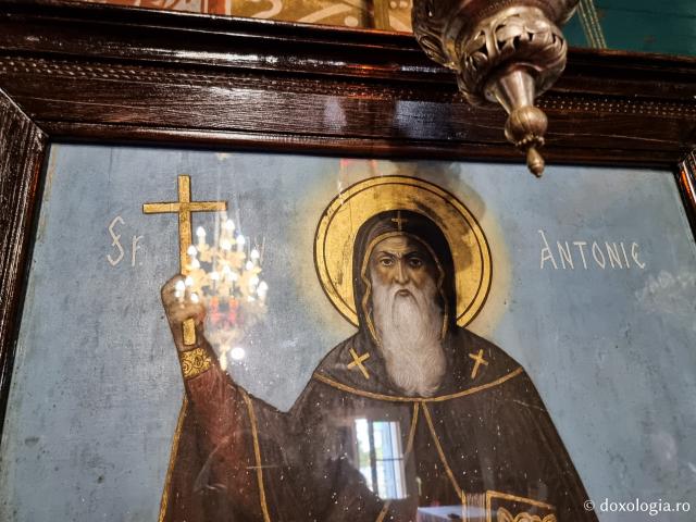 Catedrala „Sfântul Nicolae și Sfântul Alexandru” din Sulina – ctitoria Regelui Carol I / Foto: Magda Buftea Sfântul Antonie - Catedrala „Sfântul Nicolae și Sfântul Alexandru” din Sulina – ctitoria Regelui Carol I
