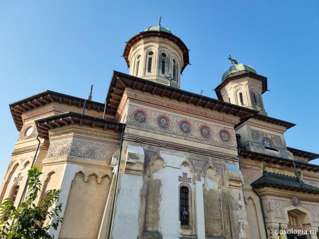 Catedrala „Sfântul Nicolae și Sfântul Alexandru” din Sulina – ctitoria Regelui Carol I / Foto: Magda Buftea Catedrala „Sfântul Nicolae și Sfântul Alexandru” din Sulina – ctitoria Regelui Carol I