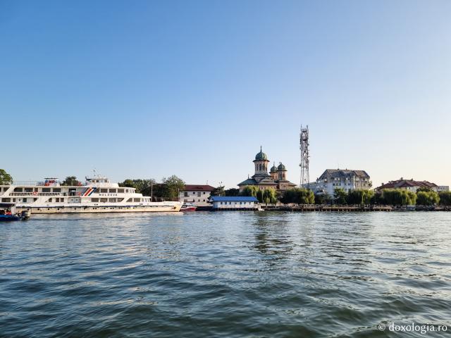 Catedrala „Sfântul Nicolae și Sfântul Alexandru” din Sulina – ctitoria Regelui Carol I / Foto: Magda Buftea Catedrala „Sfântul Nicolae și Sfântul Alexandru” din Sulina – ctitoria Regelui Carol I