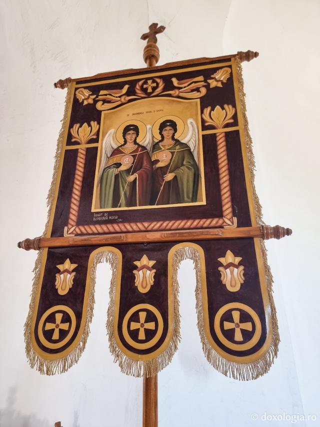 Pași de pelerin la Biserica „Buna Vestire” din Delta Dunării
