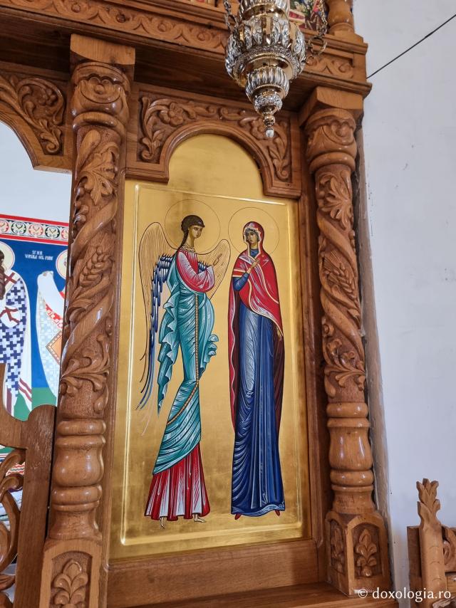 Pași de pelerin la Biserica „Buna Vestire” din Delta Dunării