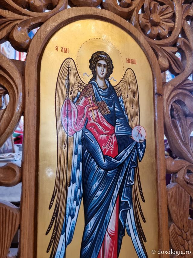 Pași de pelerin la Biserica „Buna Vestire” din Delta Dunării