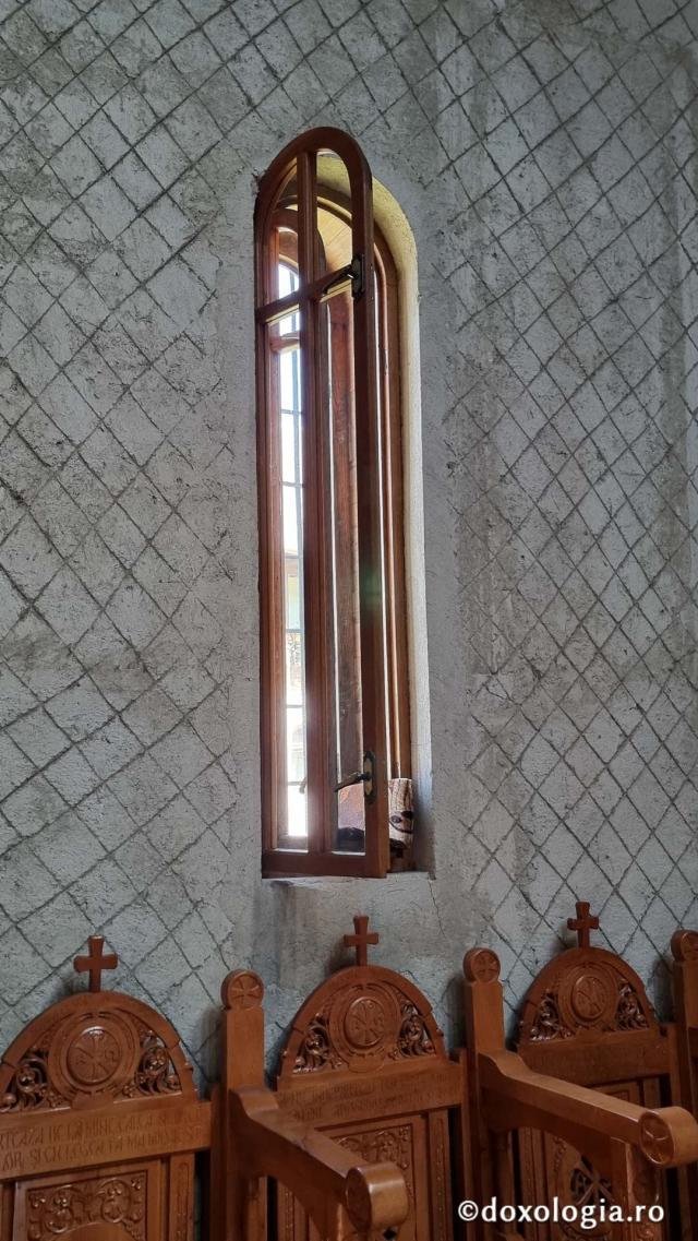 Mănăstirea Cașva