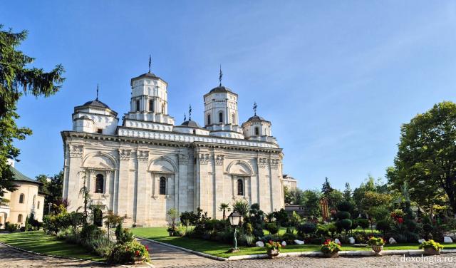Mănăstirea Golia