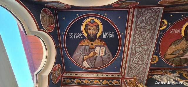 Mănăstirea „Sfântul Mare Mucenic Gheorghe” – Bunești