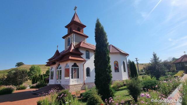 Mănăstirea „Sfântul Mare Mucenic Gheorghe” – Bunești