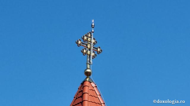 Mănăstirea „Sfântul Mare Mucenic Gheorghe” – Bunești