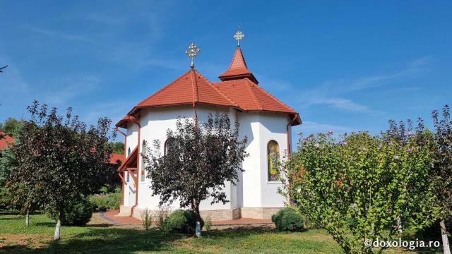 Mănăstirea „Sfântul Mare Mucenic Gheorghe” – Bunești