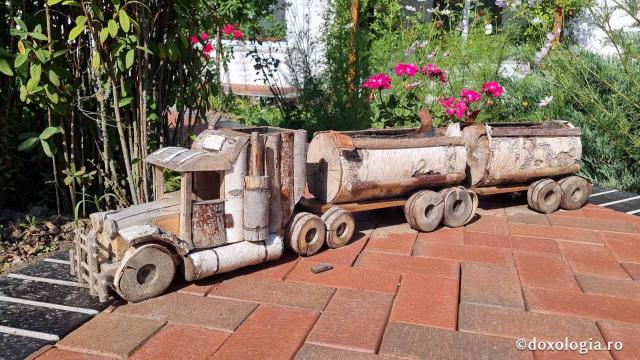 Mănăstirea „Sfântul Mare Mucenic Gheorghe” – Bunești