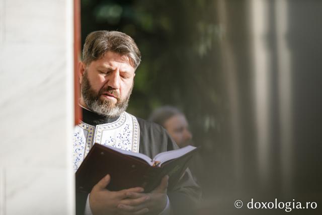 Priveghere în cinstea Sfintei Teodora de la Sihla la Mănăstirea Sihăstria