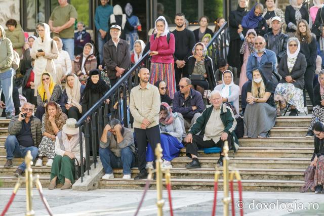 Priveghere în cinstea Sfintei Teodora de la Sihla la Mănăstirea Sihăstria
