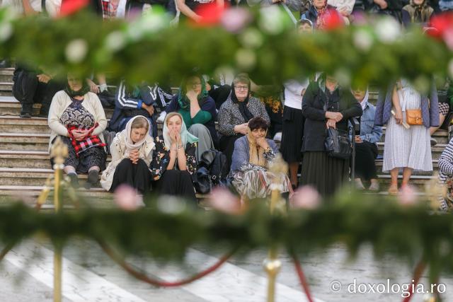 Priveghere în cinstea Sfintei Teodora de la Sihla la Mănăstirea Sihăstria