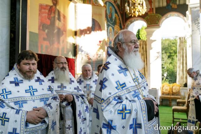 Priveghere în cinstea Sfintei Teodora de la Sihla la Mănăstirea Sihăstria