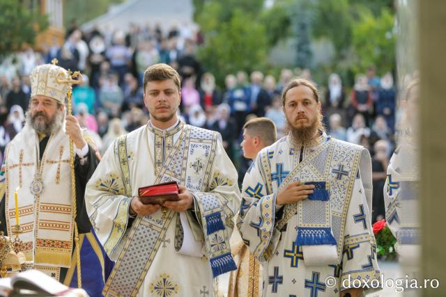 Priveghere în cinstea Sfintei Teodora de la Sihla la Mănăstirea Sihăstria