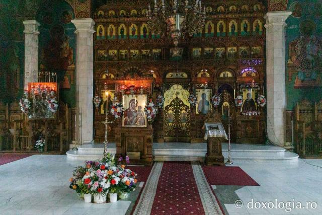 Priveghere în cinstea Sfintei Teodora de la Sihla la Mănăstirea Sihăstria