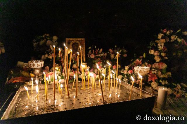 Procesiune la Mănăstirea Sihla în cinstea Sfintei Cuvioase Teodora