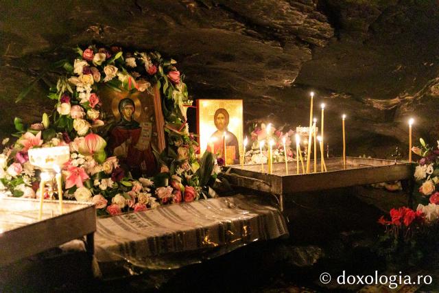Procesiune la Mănăstirea Sihla în cinstea Sfintei Cuvioase Teodora