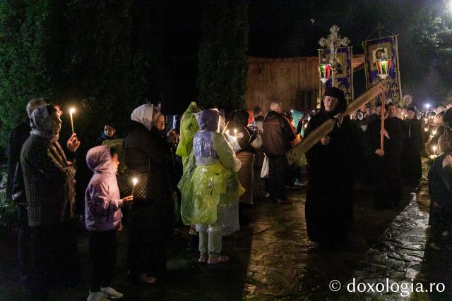 Procesiune la Mănăstirea Sihla în cinstea Sfintei Cuvioase Teodora