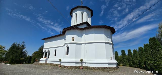 Mănăstirea Dumbrăvioara