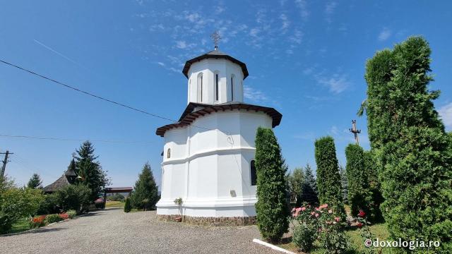 Mănăstirea Dumbrăvioara