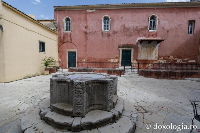 Biserica Panaghia Kremasti din Corfu