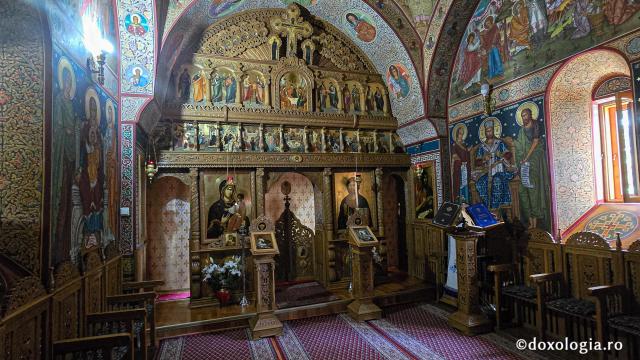 Mănăstirea „Naşterea Sfântului Ioan Botezătorul” Antonești