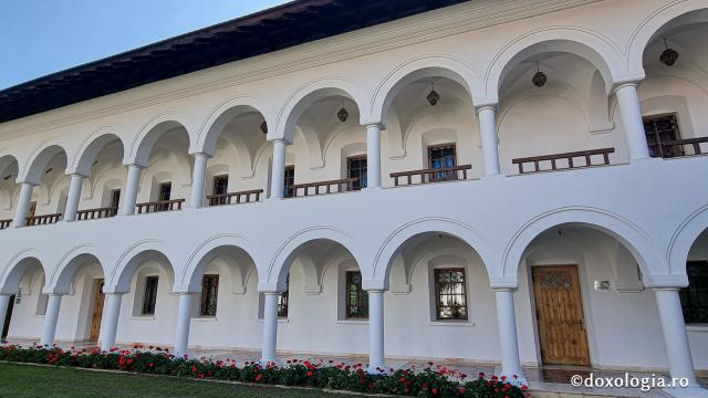 Mănăstirea Brâncoveanu de la Sâmbăta de Sus