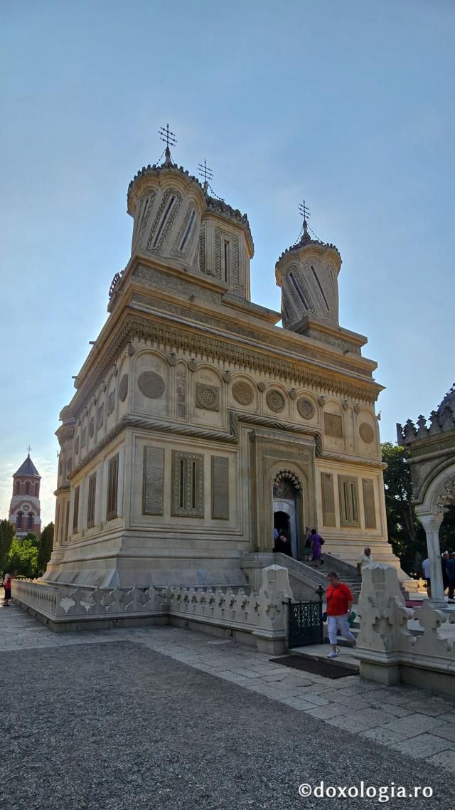 Mănăstirea Curtea de Argeș
