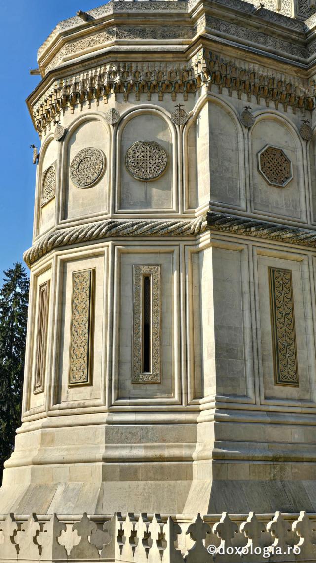 Mănăstirea Curtea de Argeș