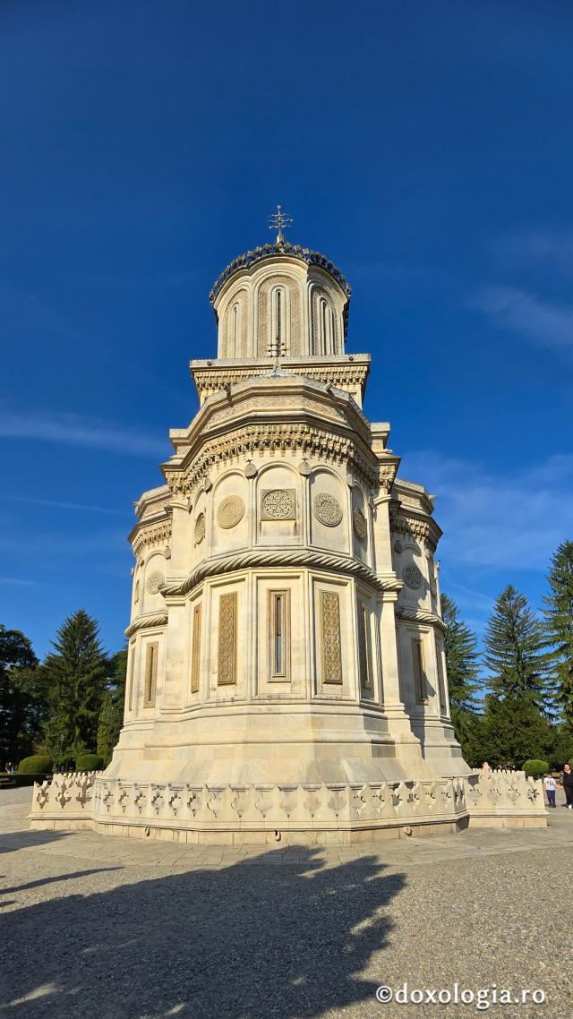 Mănăstirea Curtea de Argeș