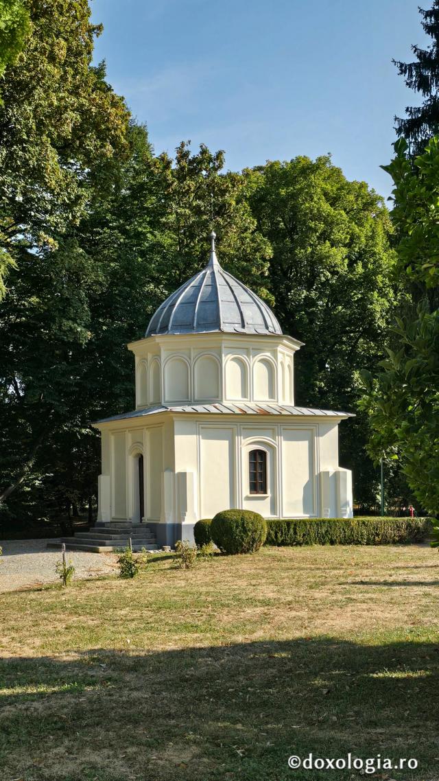 Mănăstirea Curtea de Argeș