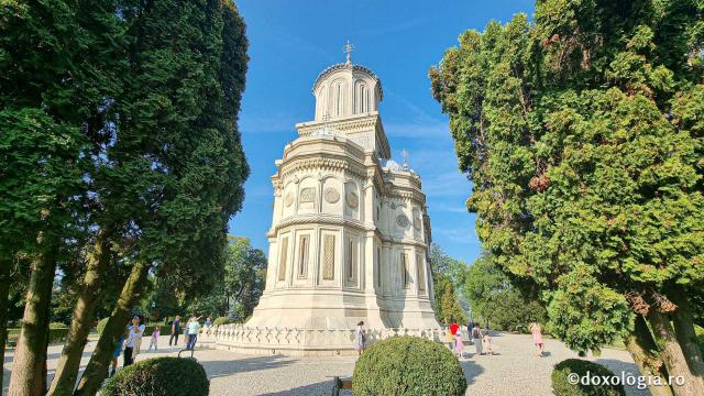 Mănăstirea Curtea de Argeș